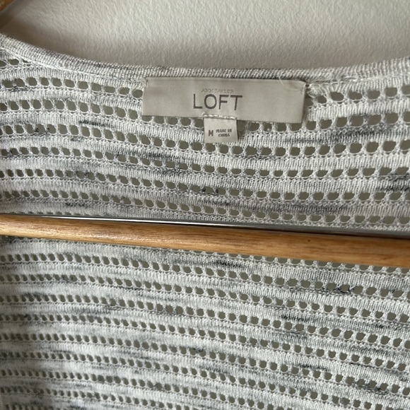 Loft gray lightweight cardigan size medium - Picture 2 of 4